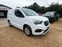 Used Vauxhall Combo S 100 HP (73 kW) 2024 White MPV