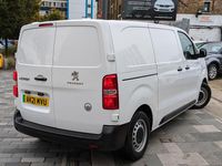 Second-hand Peugeot e-Expert 100 kW (136 CP) 2021 Alb Van