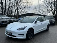 Używany Tesla Model 3 Long Range AWD 366 kW (498 KM) 2021 Biały Sedan/Limuzyna