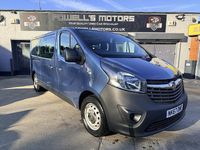 Second-hand Vauxhall Vivaro 95 CP (69 kW) 2017 Albastru Monovolum