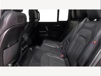 Used Land Rover Defender SE Dynamic 300 HP (220 kW) 2022 Santorini black SUV