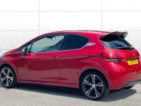 Used Peugeot 208 Prestige 208 HP (152 kW) 2018 Red Hatchback