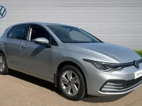 Second-hand VW Golf VIII Life 110 CP (80 kW) 2022 Other Hatchback