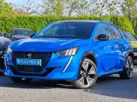 Second-hand Peugeot e-208 GT 98 kW (134 CP) 2020 Albastru Hatchback