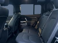 Used Land Rover Defender HSE Dynamic 249 HP (183 kW) 2025 Estate