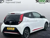Used Toyota Aygo Trend 72 HP (52 kW) 2019 White Hatchback