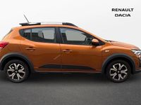 Used Dacia Sandero Prestige 90 HP (66 kW) 2022 Orange SUV
