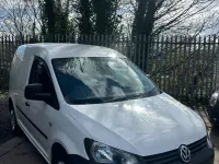 Usado VW Caddy Startline 102 HP (75 kW) 2013 Branco Monovolume
