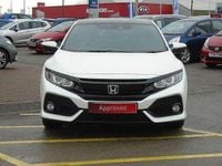 Begagnad Honda Civic EX 129 HK (94 kW) 2017 Vit Halvkombi