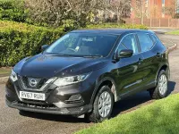 Used Nissan Qashqai S 2017 Black SUV