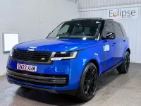 Used Land Rover Range Rover SE 400 HP (294 kW) 2022 Blue SUV