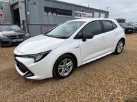 Used Toyota Corolla 122 HP (89 kW) 2021 White Hatchback