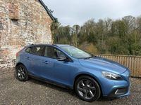 Used Volvo V40 2016 Blue Hatchback