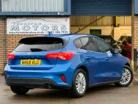 Used Ford Focus Titanium 120 HP (88 kW) 2020 Blue Hatchback