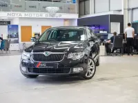 Used Skoda Superb SE 140 HP (102 kW) 2013 Black Hatchback