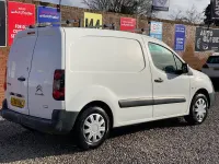Used Citroën Berlingo 49 kW (67 HP) 2018 White MPV