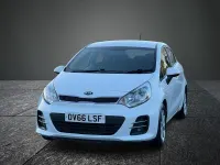 Used Kia Rio 75 HP (55 kW) 2016 White Hatchback