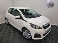 Used Peugeot 108 Active 68 HP (50 kW) 2015 White Hatchback
