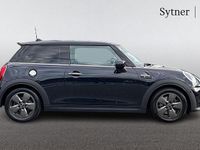 Gebraucht Mini Cooper S Classic 176 PS (129 kW) 2022 Schwarz Kleinwagen