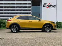 Used Kia XCeed First Edition 138 HP (101 kW) 2021 Yellow SUV