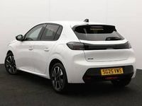 Used Peugeot 208 Allure 101 HP (74 kW) 2025 White Hatchback
