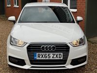 Used Audi A1 Sportback Sport 125 HP (91 kW) 2015 White Hatchback