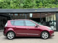 Used Renault Scénic III Dynamique 110 HP (80 kW) 2013 Burgundy MPV