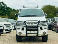 Used Mitsubishi Space Gear Active 185 HP (136 kW) 2006 White MPV