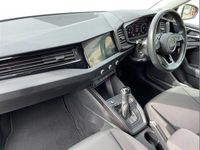 Used Audi A1 Design 113 HP (83 kW) 2019 White SUV