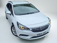 Used Vauxhall Astra Design Edition 134 HP (98 kW) 2019 White Estate