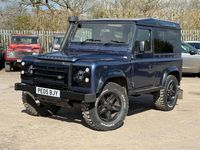 Used Land Rover Defender 120 HP (88 kW) 2005 Blue Hatchback