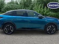 Used Peugeot e-3008 GT 156 kW (213 HP) 2025 Blue SUV