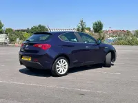 Used Alfa Romeo Giulietta Lusso 2011 Blue Hatchback