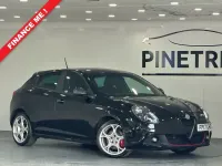 Used Alfa Romeo Giulietta Edizione Speciale 150 HP (110 kW) 2017 Black Hatchback