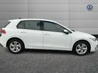 Used VW Golf VIII Life 110 HP (80 kW) 2022 White Hatchback