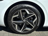Used VW ID.3 Pro 150 kW (204 HP) 2021 White Hatchback