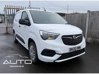Used Vauxhall Combo Sportive 100 HP (73 kW) 2020 White Van