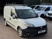 Used Fiat Doblò 90 HP (66 kW) 2017 White MPV