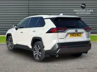 Used Toyota RAV4 Hybrid 2019 White SUV