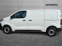 Used Citroën Dispatch 101 HP (74 kW) 2023 White MPV