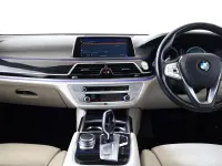 Used BMW 750 M Sport 444 HP (326 kW) 2016 White Sedan