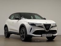 New Alfa Romeo GT Junior 136 HP (100 kW) 2025 Bicolour solid  sempione white with black roof Hatchback