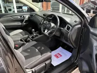 Used Nissan Qashqai N-Connecta 115 HP (84 kW) 2018 Black SUV