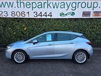 Used Vauxhall Astra Elite 150 HP (110 kW) 2016 Silver Hatchback