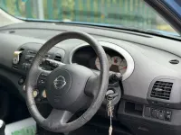 Begagnad Nissan Micra 2005 Blå Halvkombi