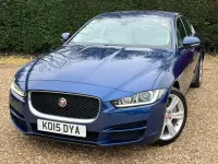 Używany Jaguar XE Portfolio 240 KM (176 kW) 2015 Niebieski Sedan/Limuzyna