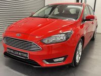 Begagnad Ford Focus Titanium 120 HK (88 kW) 2016 Blå Halvkombi
