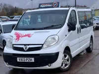 Gebraucht Vauxhall Vivaro 115 PS (84 kW) 2013 Weiß Van / Kleinbus