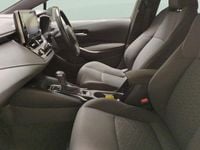 Used Toyota Corolla 122 HP (89 kW) 2022 White Estate