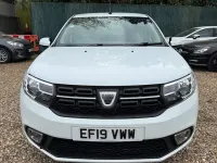 Begagnad Dacia Sandero Comfort 75 HK (55 kW) 2019 Vit Halvkombi